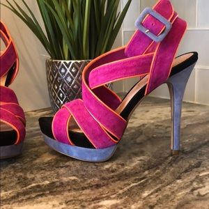 Jessica Simpson Platform open toe heels size 6.5